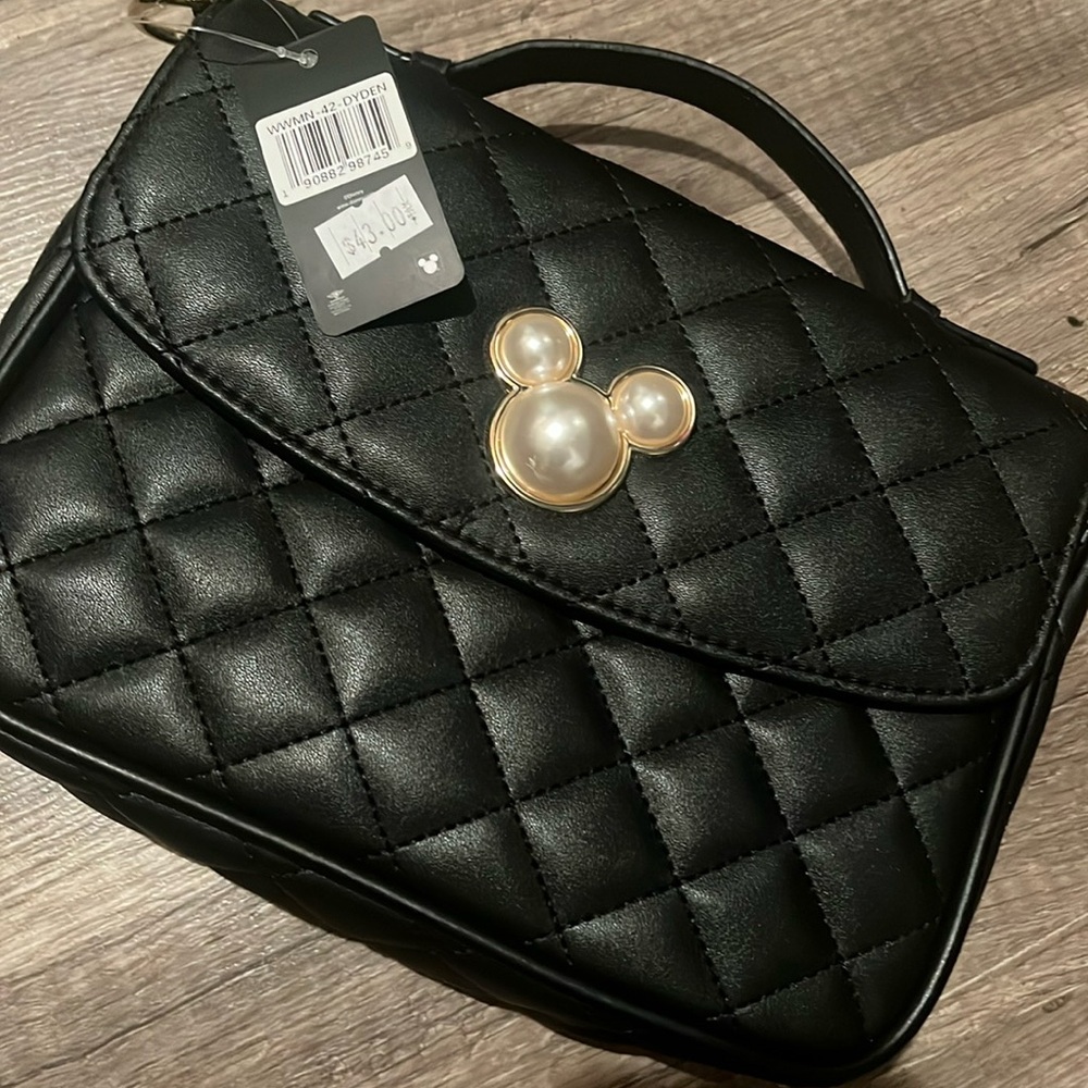 Crossbody bag